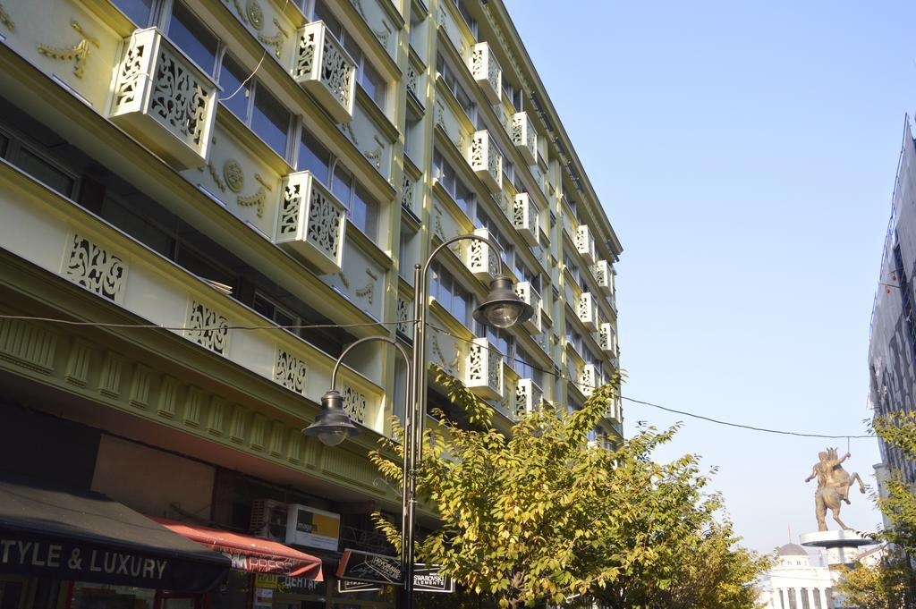 Hotel Square Skopje Exterior photo