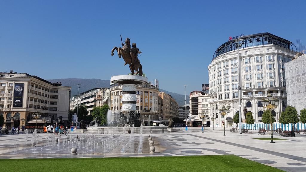 Hotel Square Skopje Exterior photo